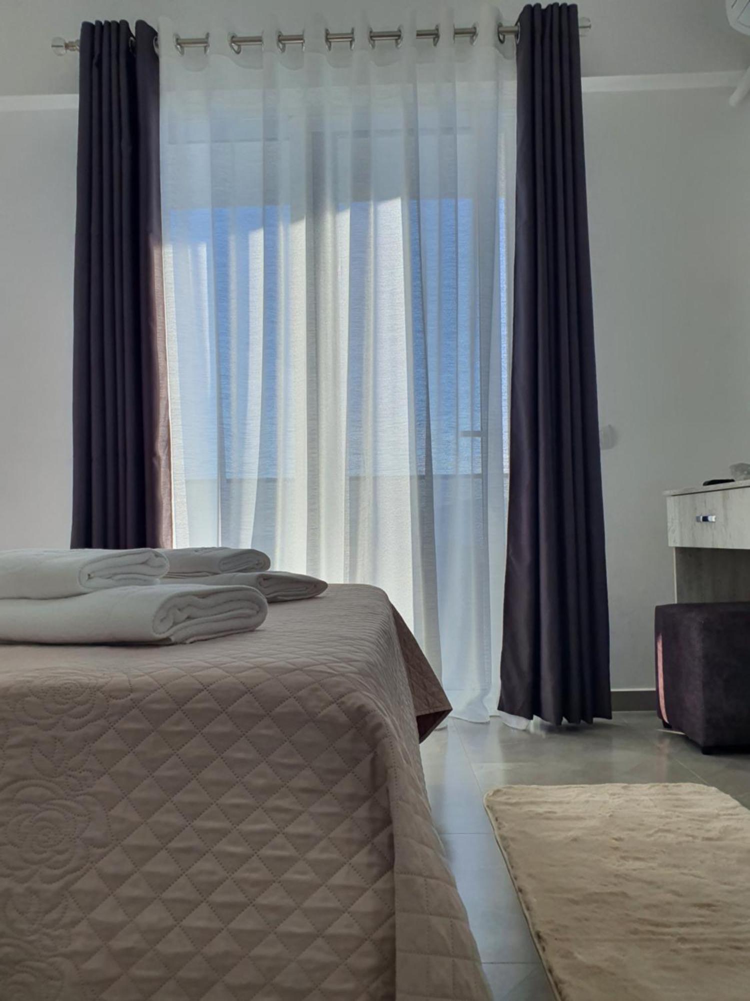 Flore Rooms Saranda Dış mekan fotoğraf