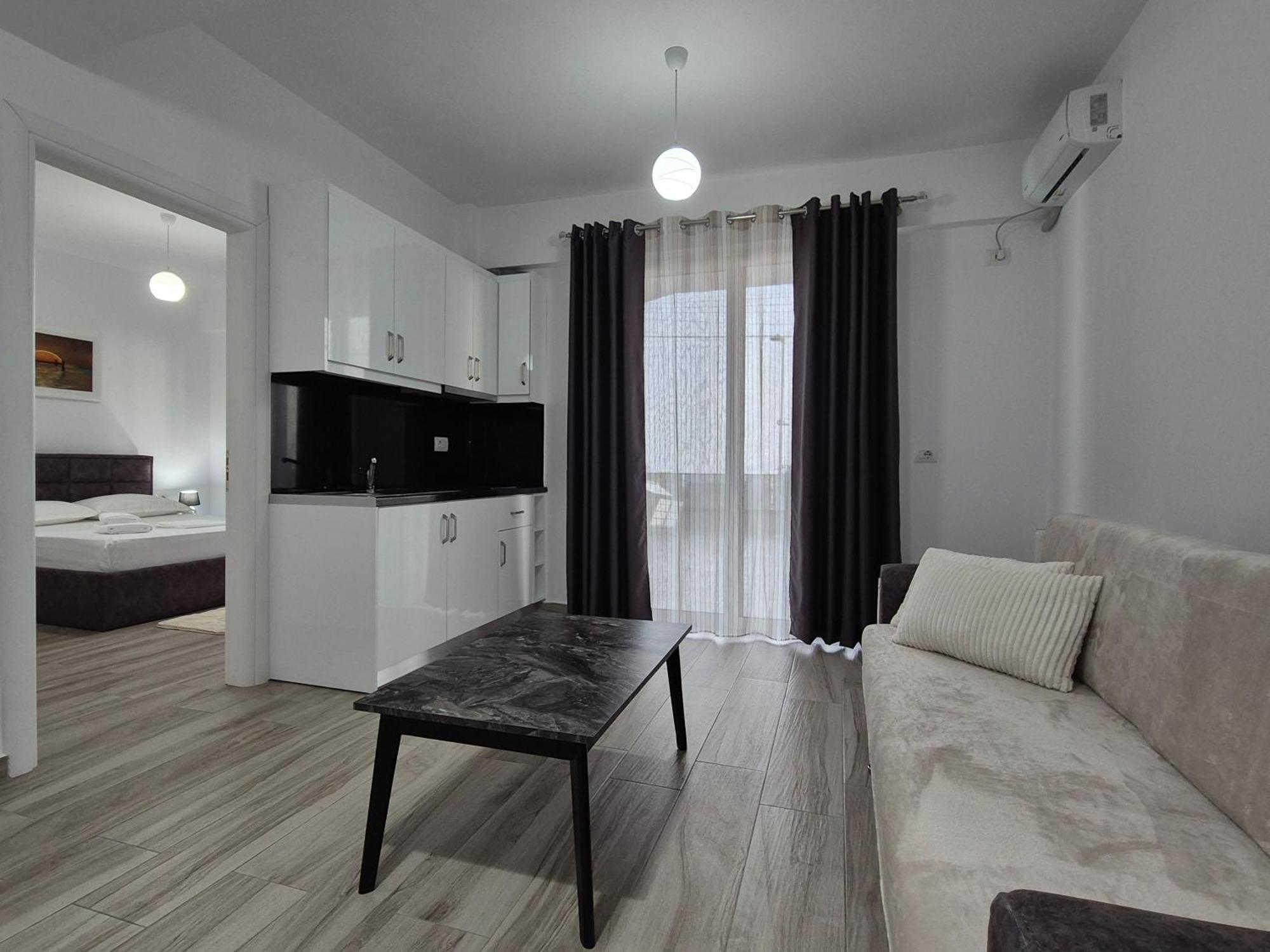 Flore Rooms Saranda Dış mekan fotoğraf