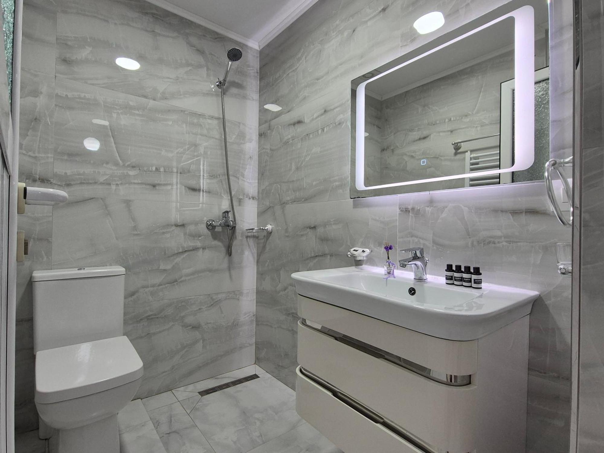 Flore Rooms Saranda Dış mekan fotoğraf