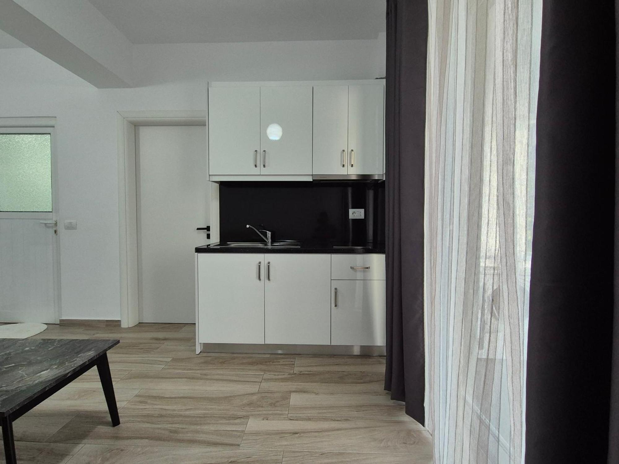 Flore Rooms Saranda Dış mekan fotoğraf